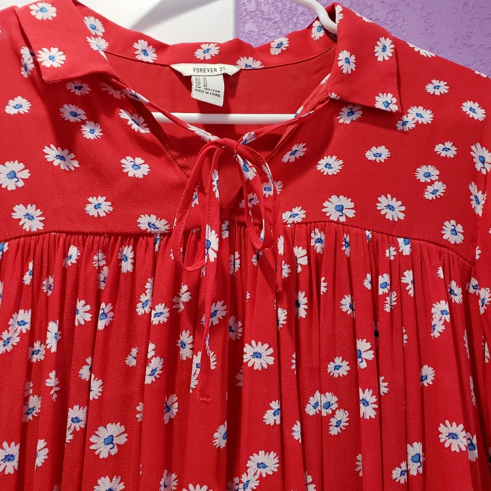 Beautiful blouse - Picture 5 of 5